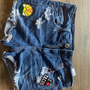 American Eagle Size 2 Jean Shorts!